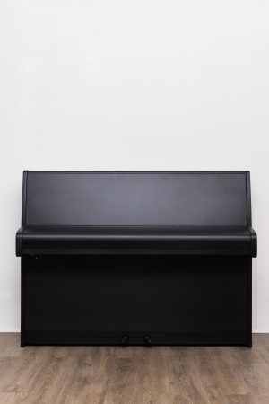 44 Pianos droits design LC
