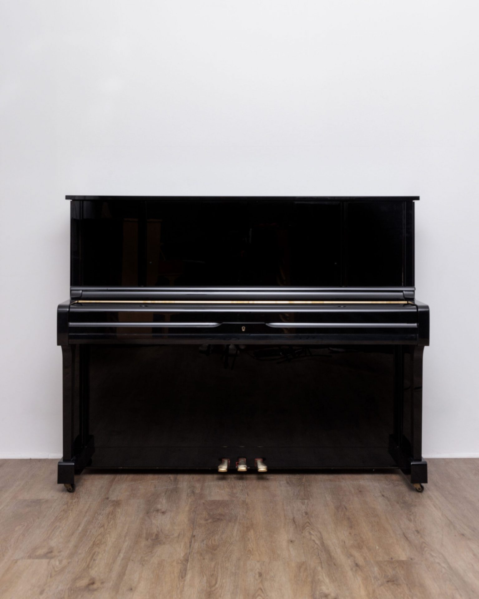 Yamaha U3