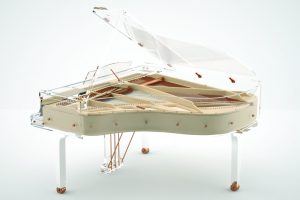 Elegance - Ivory 2 Blüthner Crystal Élégant