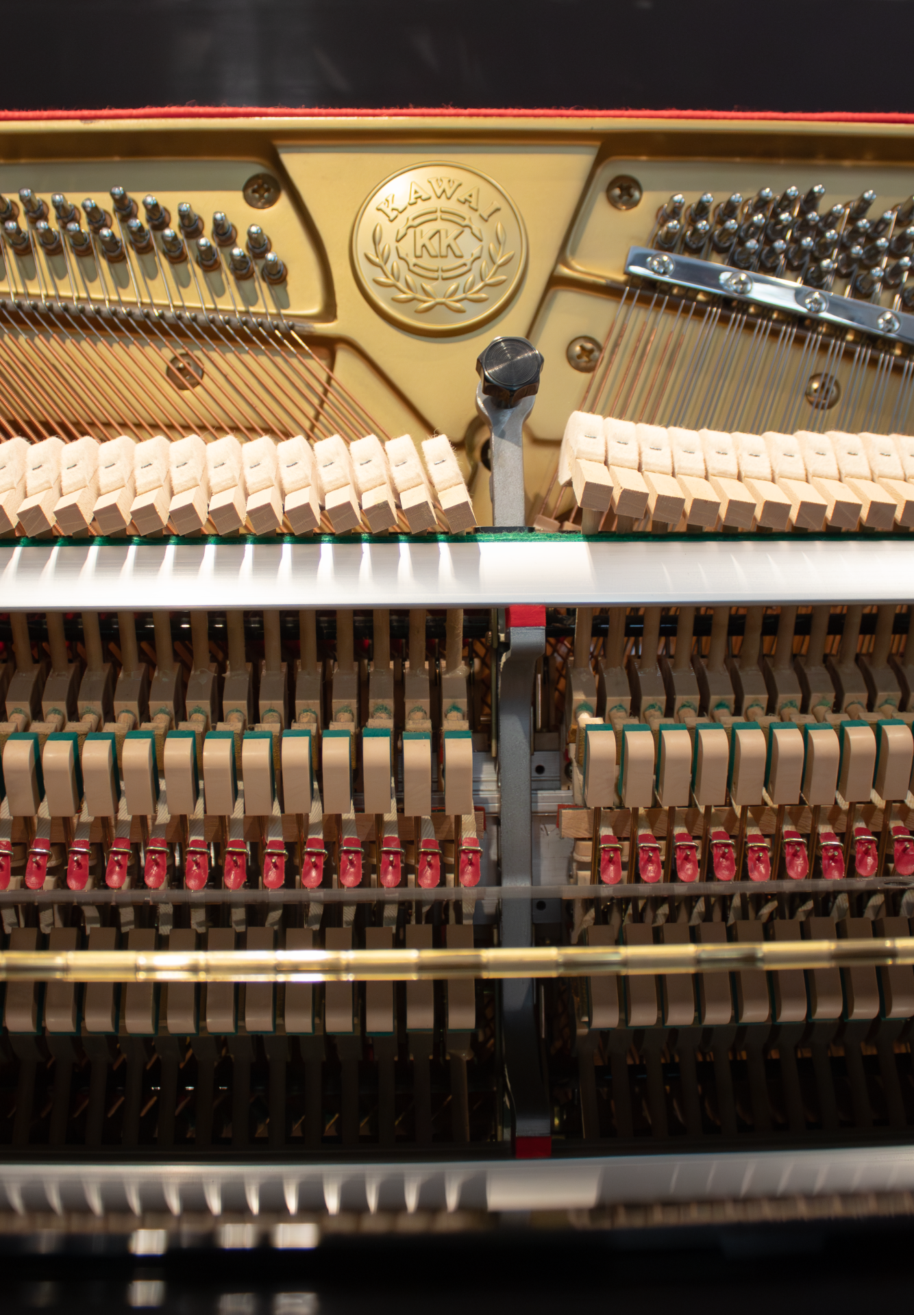 Kawai-détails-intérieur.dppianos Kawai K18 ATX Silence