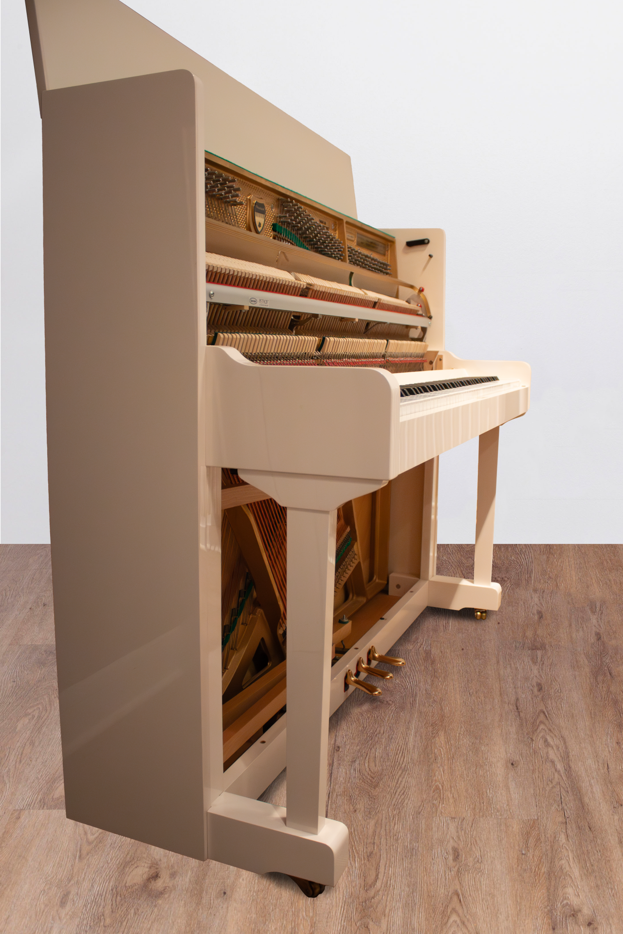 Weinbach-ivoir-ouvert.DP Weinbach 118 P1 Renner