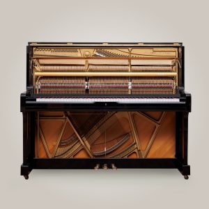 YAMAHA U1 LC NB-ouvert-DPpianos YAMAHA U1 LC NB, à louer DP pianos