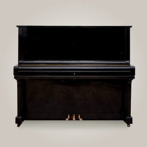 YAMAHA-U3-LC-NB à louer clavier fermé
