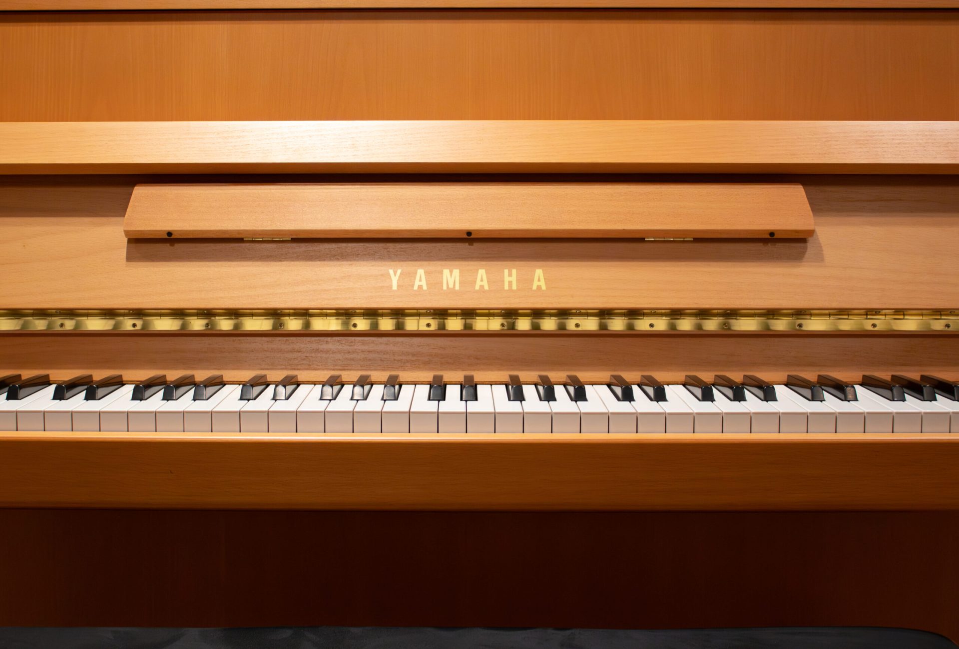 dppianos.fr yamaha b1 aulne ff Yamaha B1