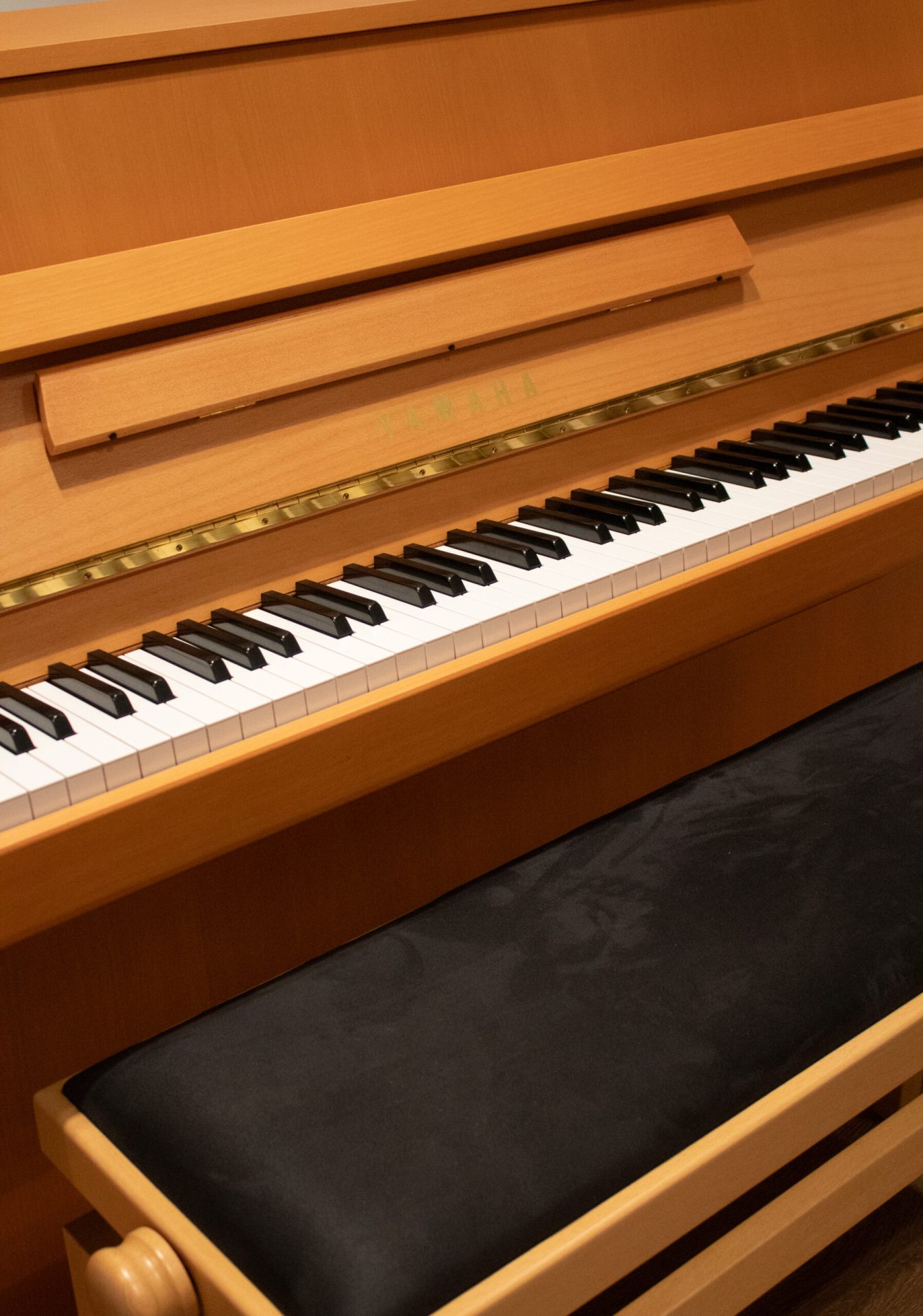 dppianos.fr yamaha b1 aulne l Yamaha B1