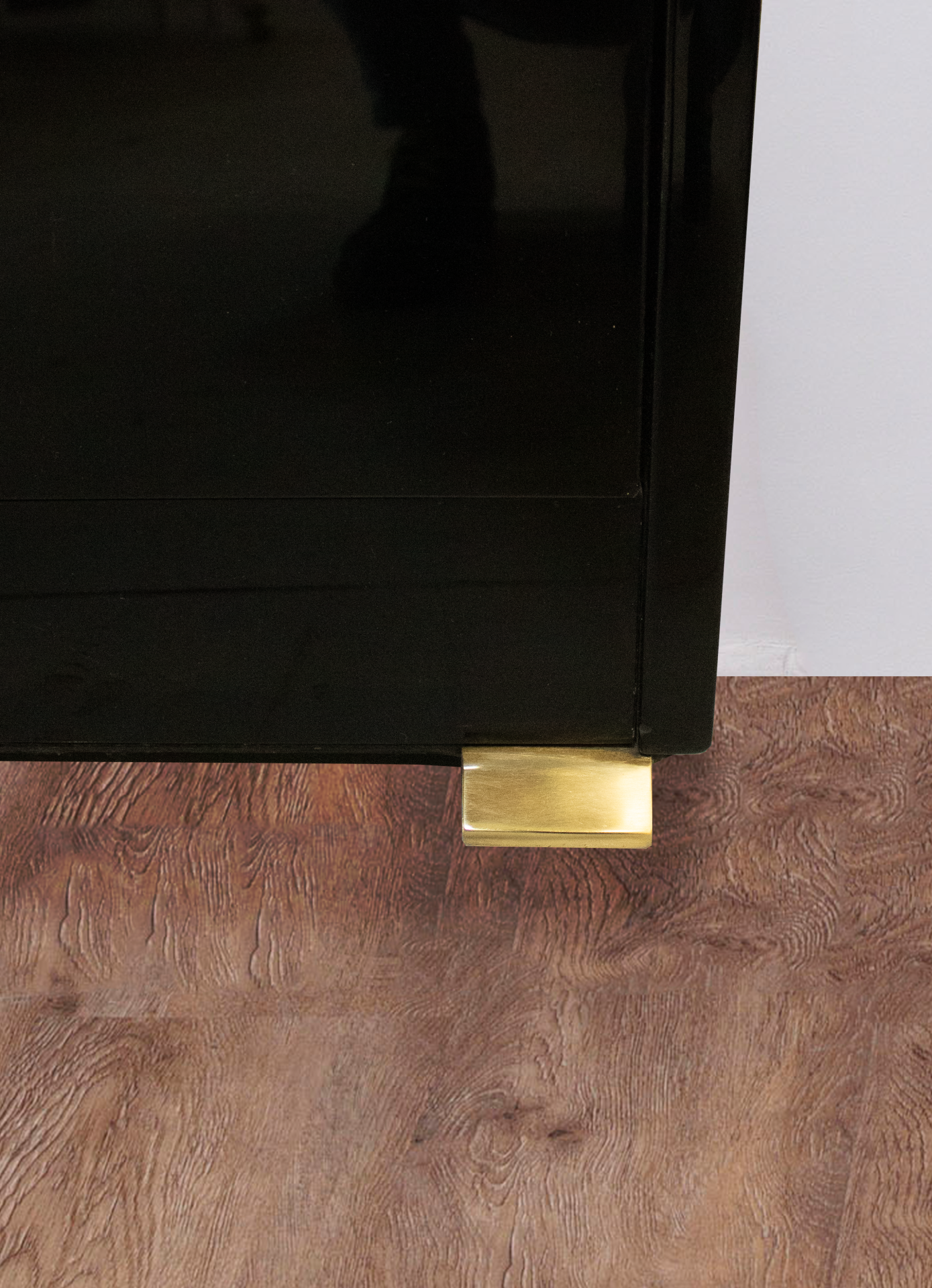 pied-maeri.DP Maeari U810