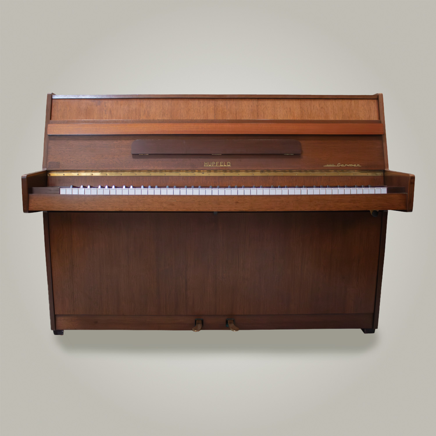 Hupfeld-bois-face-DPpianos-occasion-étude Hupfeld droit bois vue de face de chez DP Pianos Pianos d'étude d'occasion