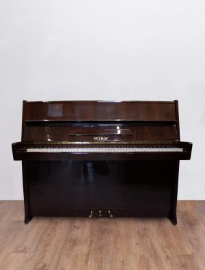 petrof-face Petrof 114 Romantic