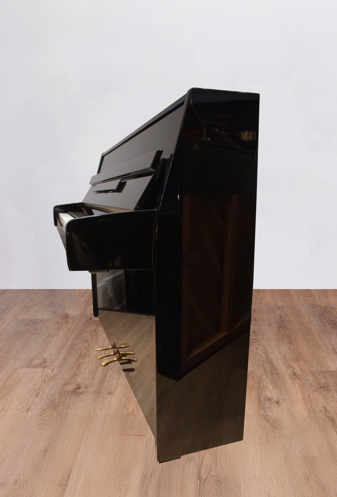 Yamaha-p-112-Silent-quart